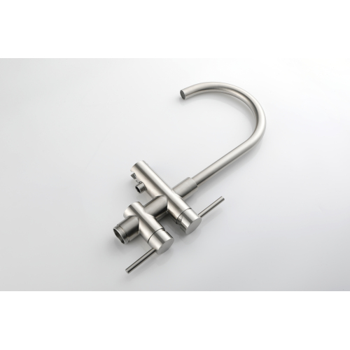 Freestanding Tub Filler Faucet - Image 7 Freestanding Tub Filler Faucet - Image 7